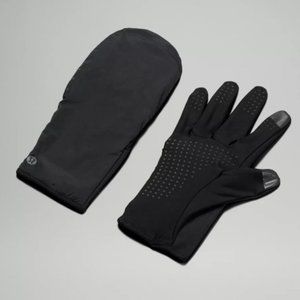 Lululemon Run for It All Hooded Gloves